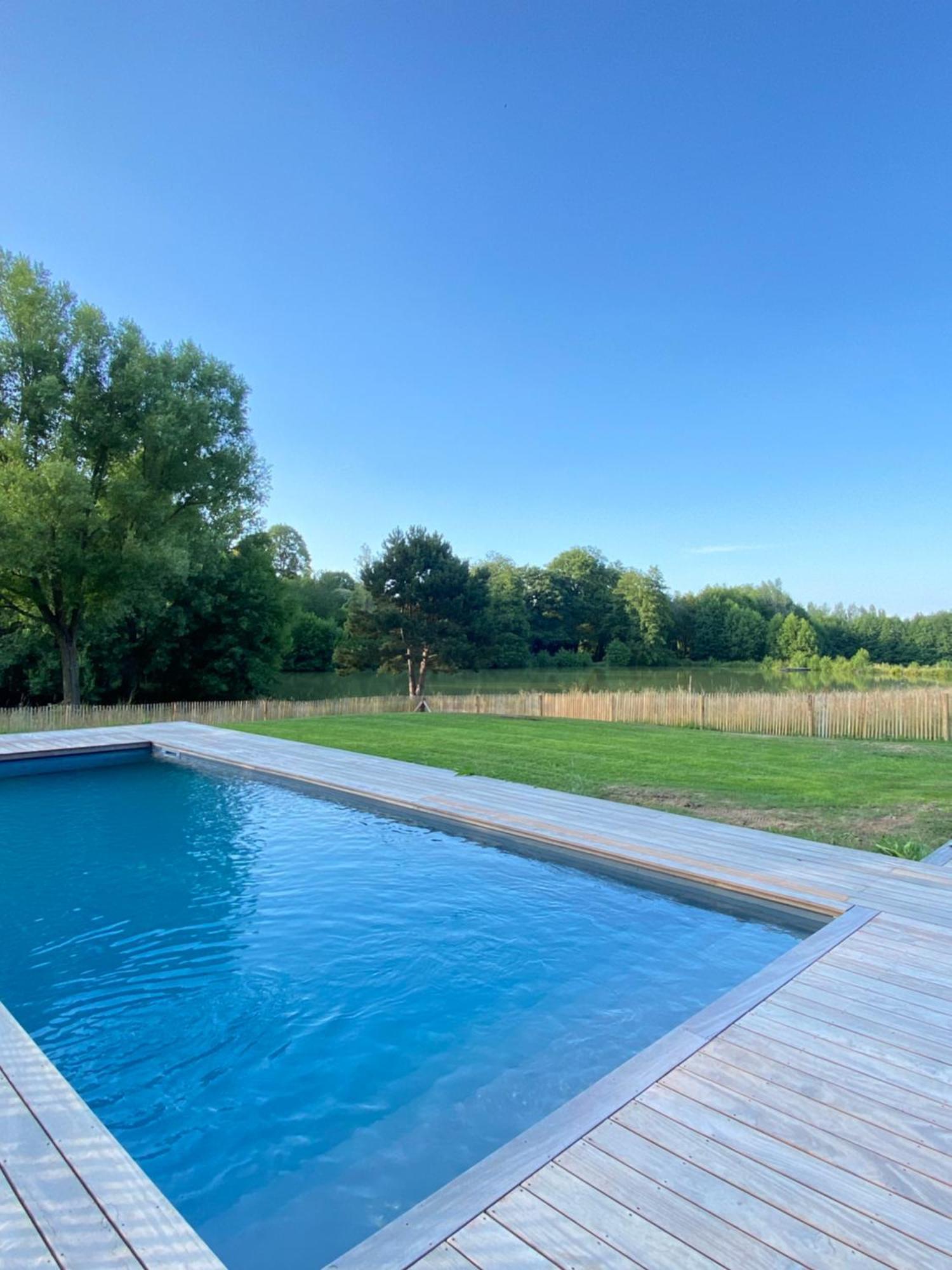 Des Etangs * Glanville